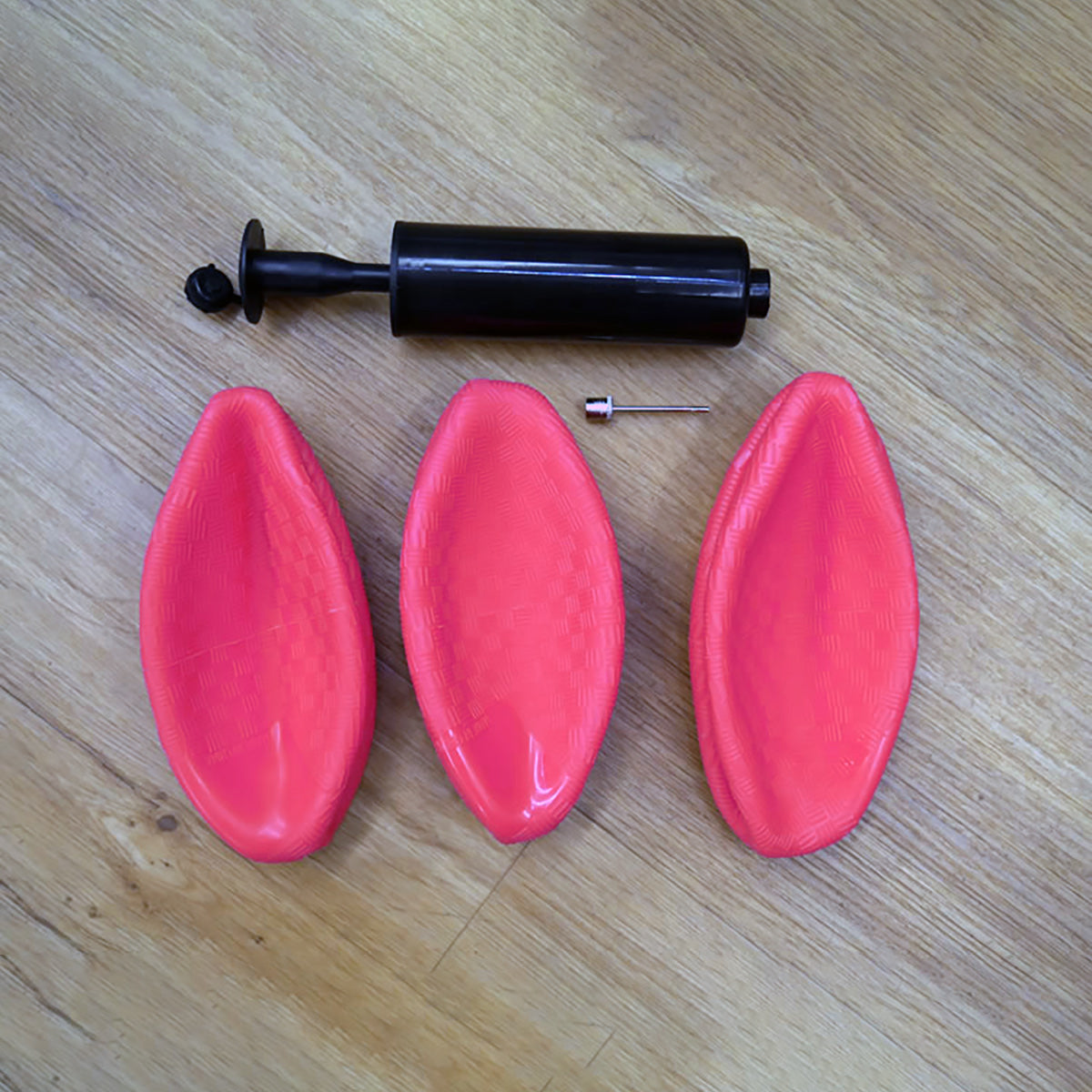 3 x 5 inflatable balls for Rocker Plates + Free pump & needle